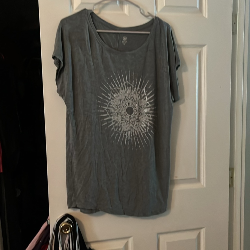 Gray and white casual top